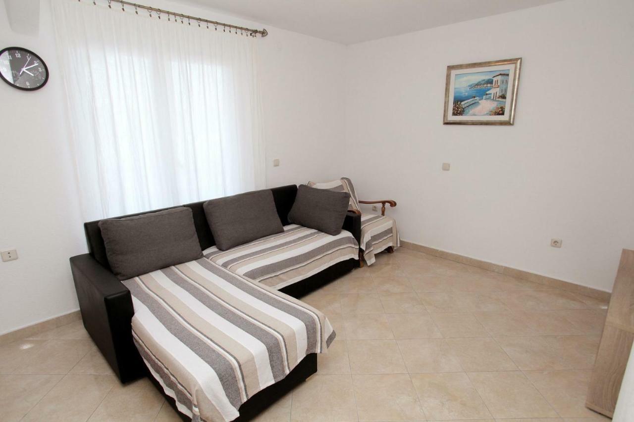 Apartments Maja - Sea View Трогир Экстерьер фото